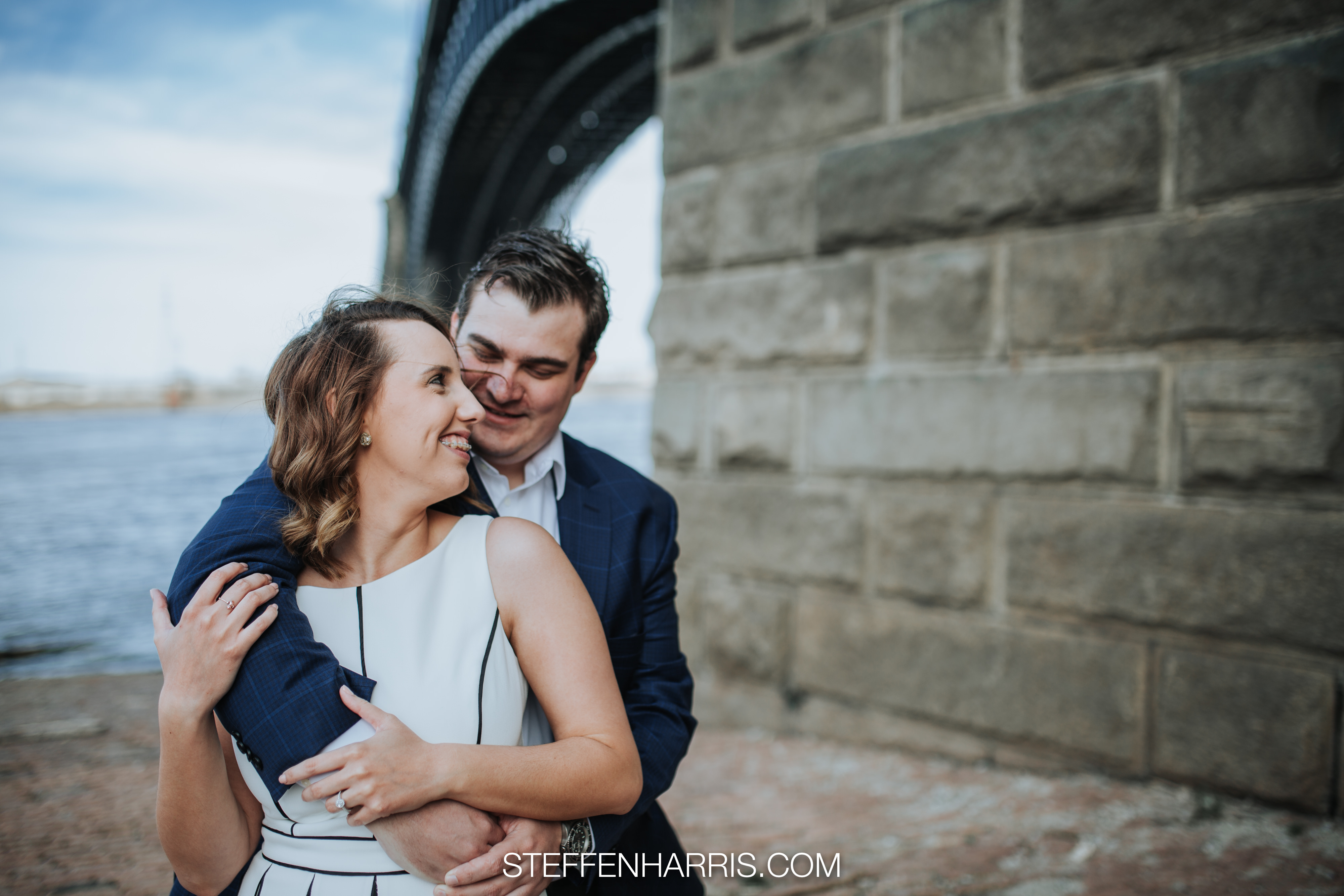 St. Louis, MO Engagement Pictures :: Kylie + Mike