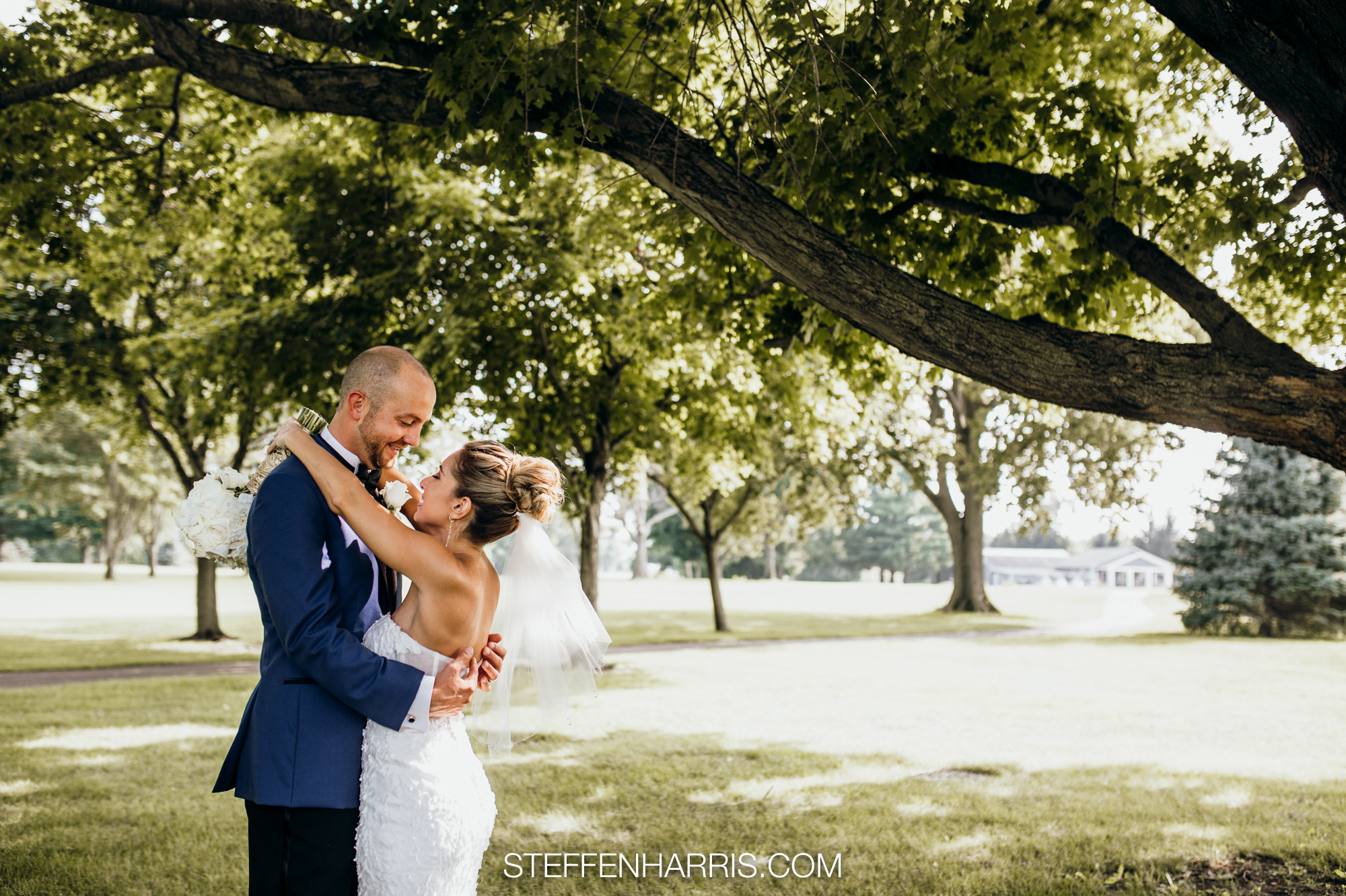 Mattoon, IL Wedding Photographer :: Kendra + Dane